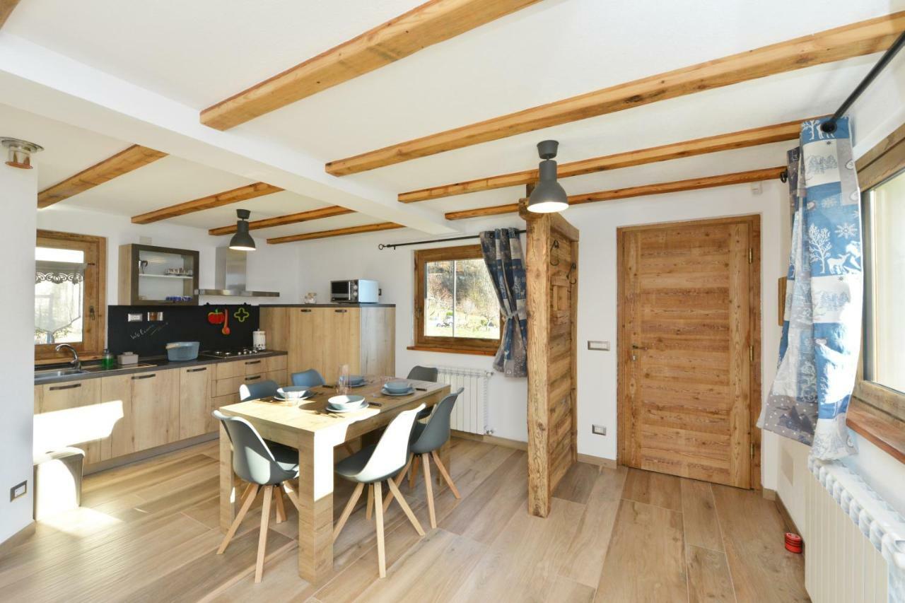 Ferienwohnung Lo Metcho Dou Bino Antey-Saint-André Exterior foto