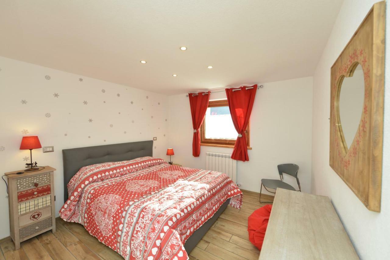 Ferienwohnung Lo Metcho Dou Bino Antey-Saint-André Exterior foto